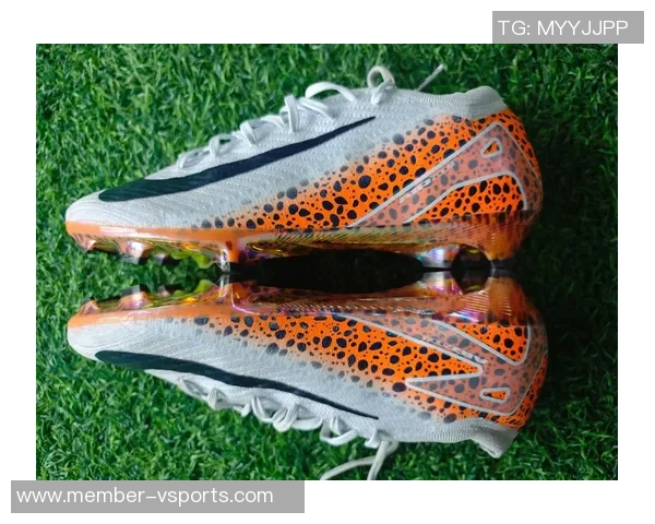 耐克足球鞋刺客8全新升级助你在球场上展现无与伦比的速度与精准 耐克足球鞋刺客8全新升级助你在球场上展现无与伦比的速度与精准